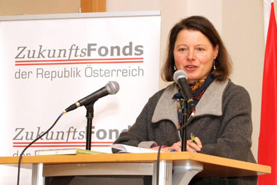 Mag. Tina Walzer