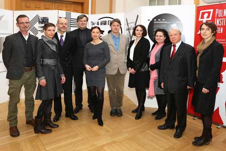 VertreterInnen des Zukunftsfonds, des Nationalfonds, der Dipl. Akademie und des Ausstellungsteams